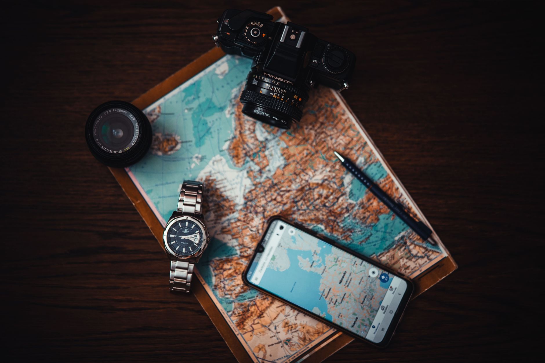 12 Ways to Use Less Data While Traveling (Without Missing Out)