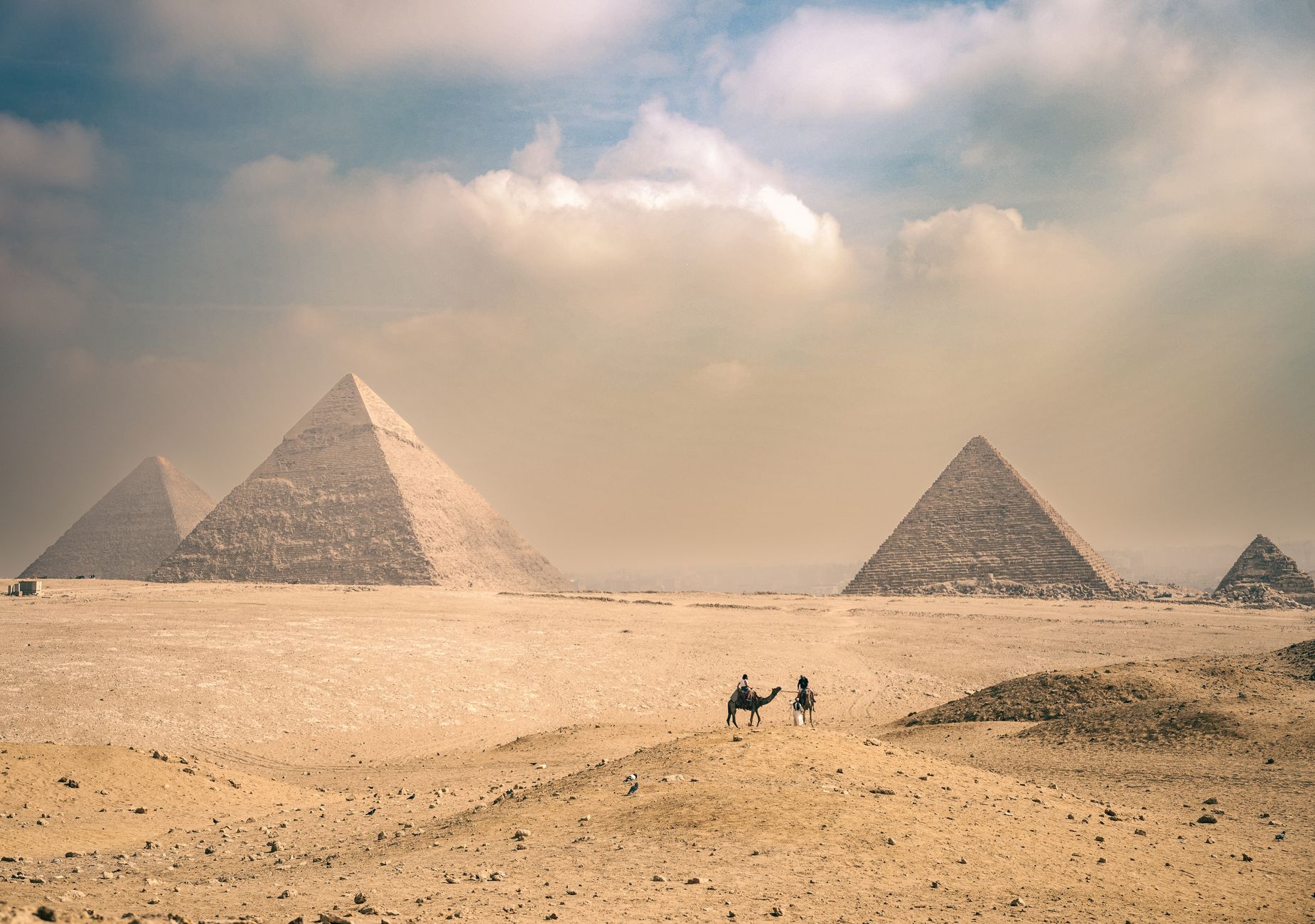 Best eSIM for Egypt 2026: Cairo, Luxor & Red Sea